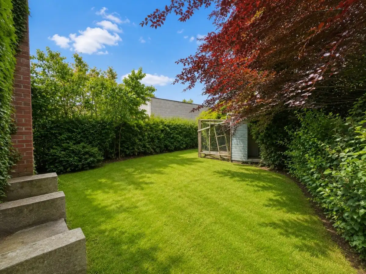 Roeselare - Ruime gezinswoning met garage op een perceel van 1.290 m² foto 18