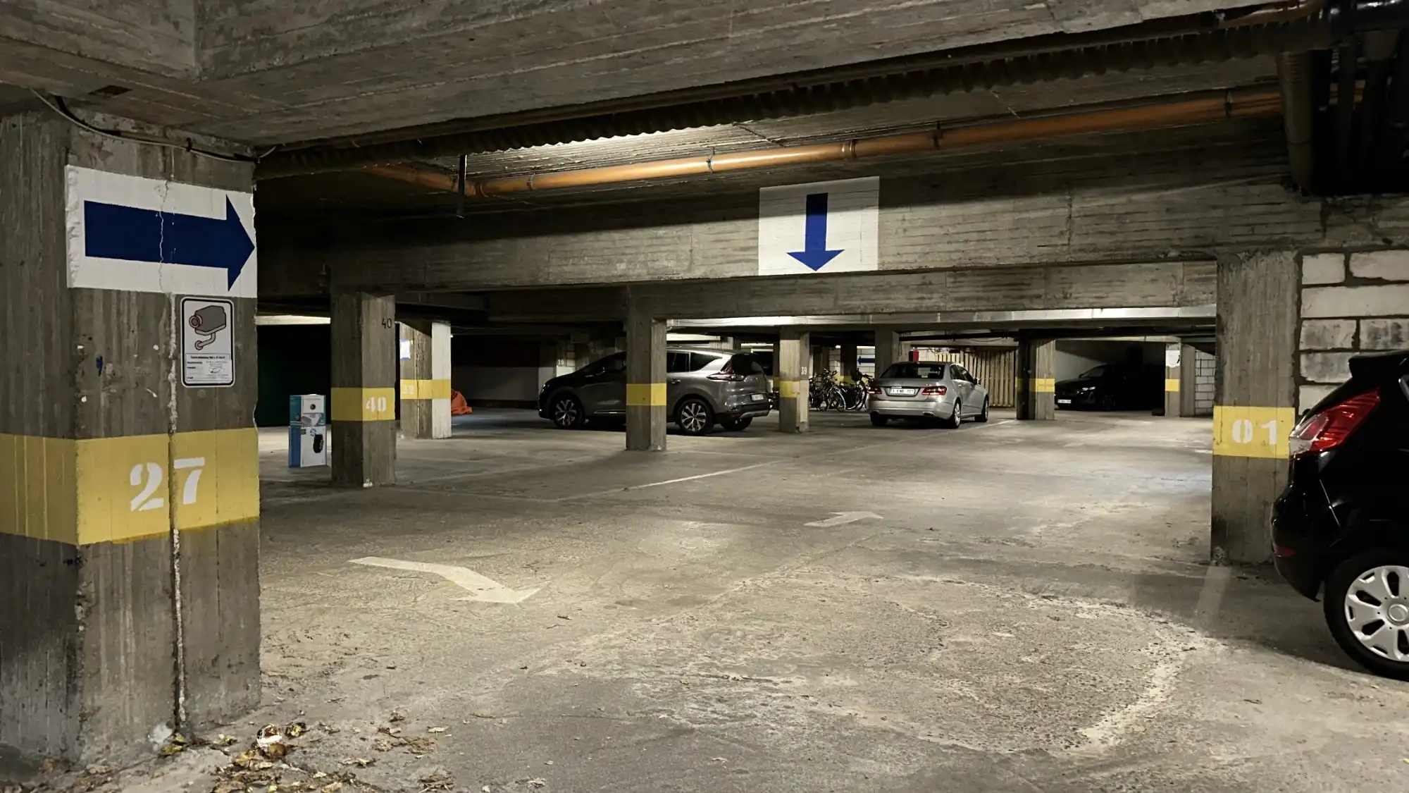 Centraal gelegen autostaanplaats foto 4