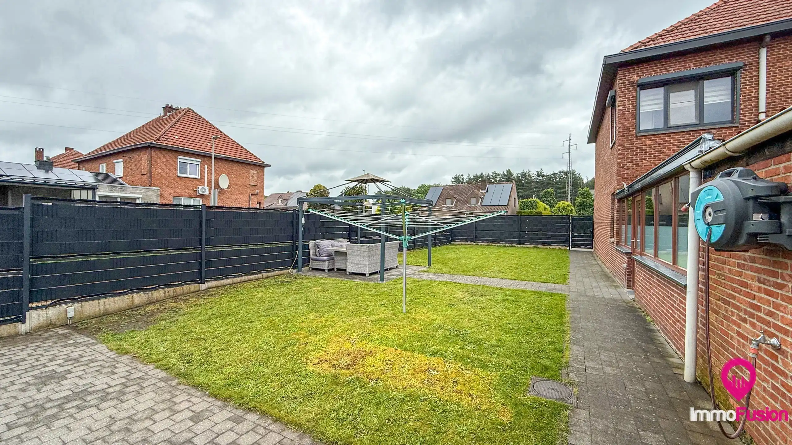 Halfopen woning met tuin en dubbele garage in H-Z! foto 43