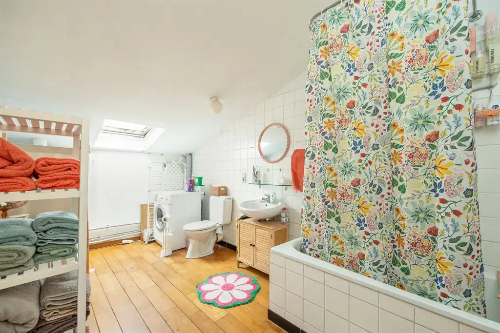 Uitzonderlijk ruime, statige herenwoning foto 29