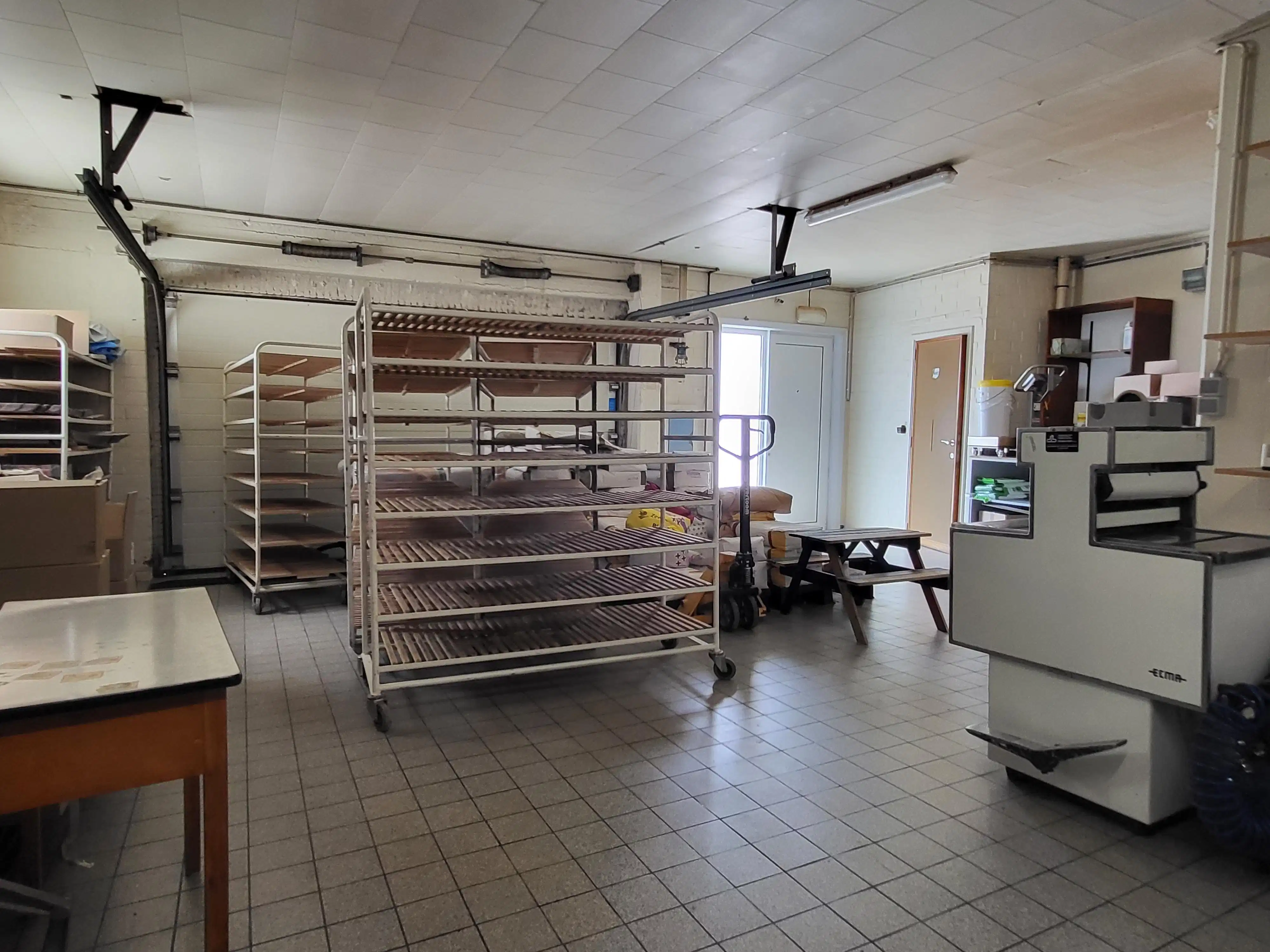 Ruime en veelzijdige woning met grote tuin in het charmante Sint-Maria-Lierde foto 11