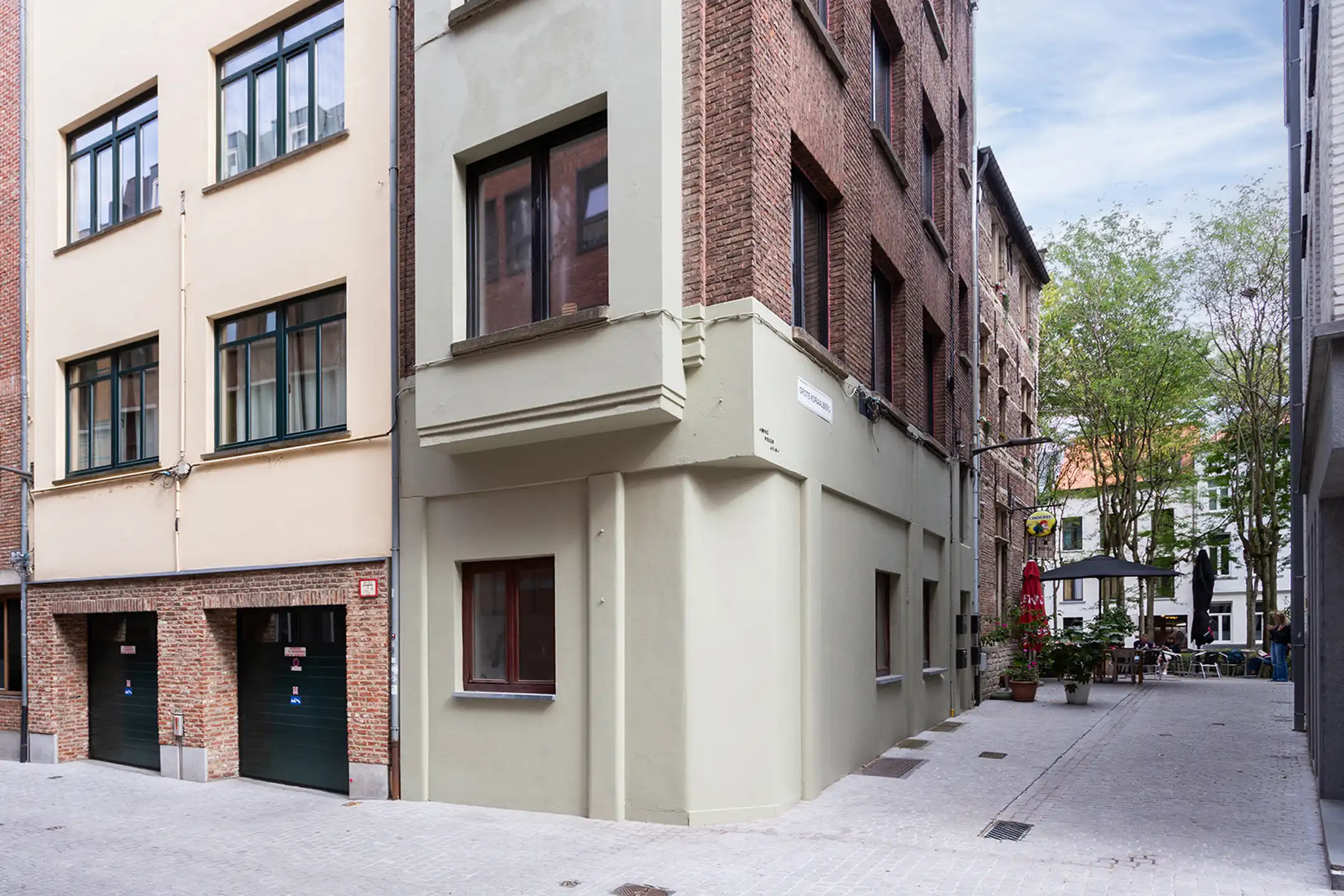 Gerenoveerde opbrengsteigendom met 4 vergunde studio's foto 29