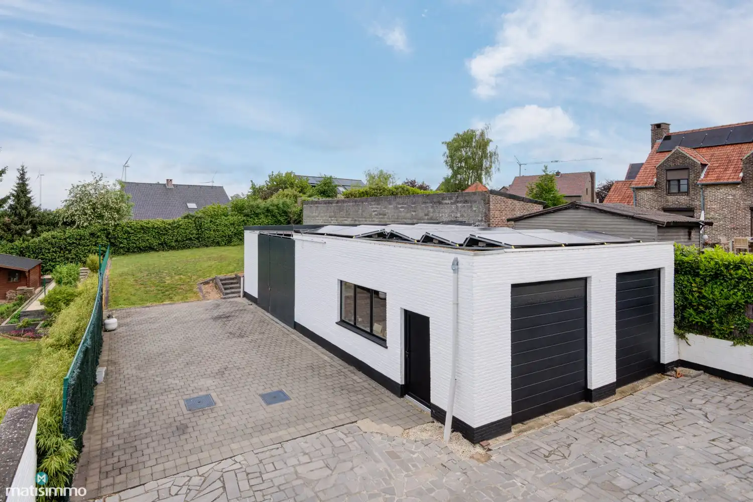 VOLLEDIG GERENOVEERDE EN ENERGIEZUINIGE WONING MET DUBBELE GARAGE EN OPSLAGRUIMTE IN HERDEREN foto 43