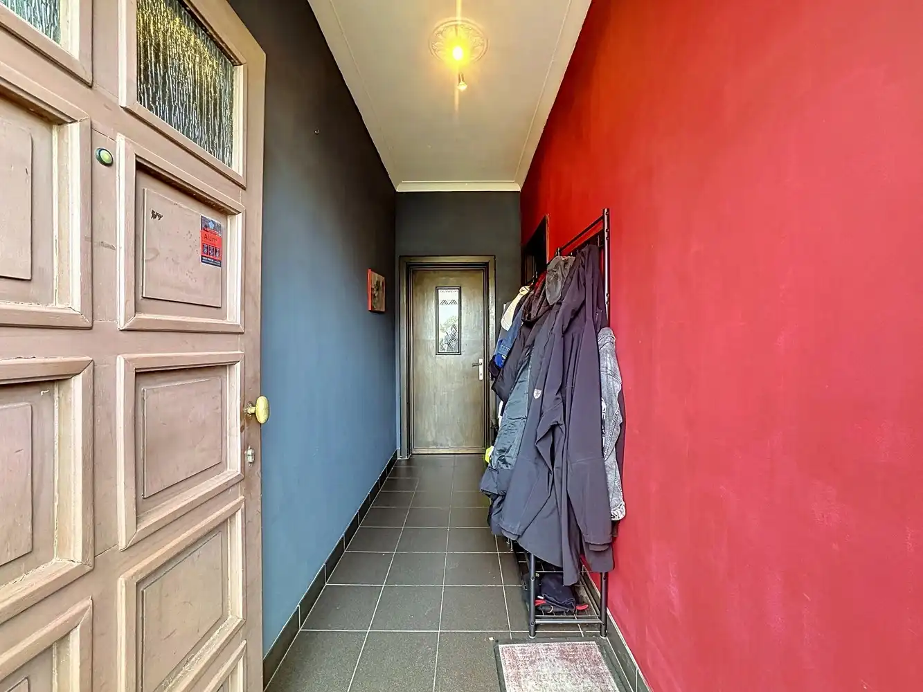 Karaktervolle gezinswoning (270 m²) met 4 slaapkamers, commerciële ruimte en grote tuin te Wetteren foto 5