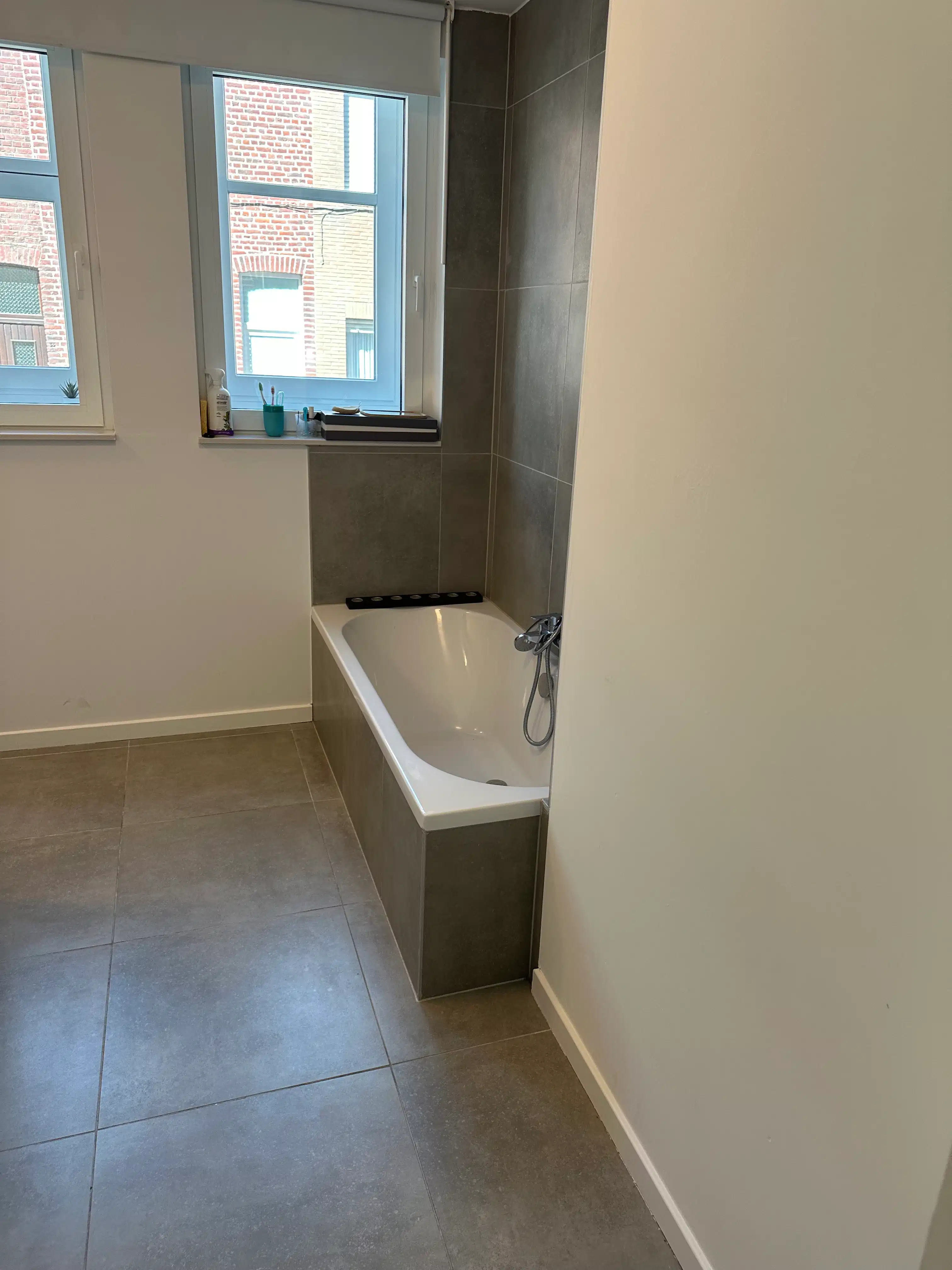 Modern 3-slaapkamer appartement met tuin in het centrum van Zottegem foto 15