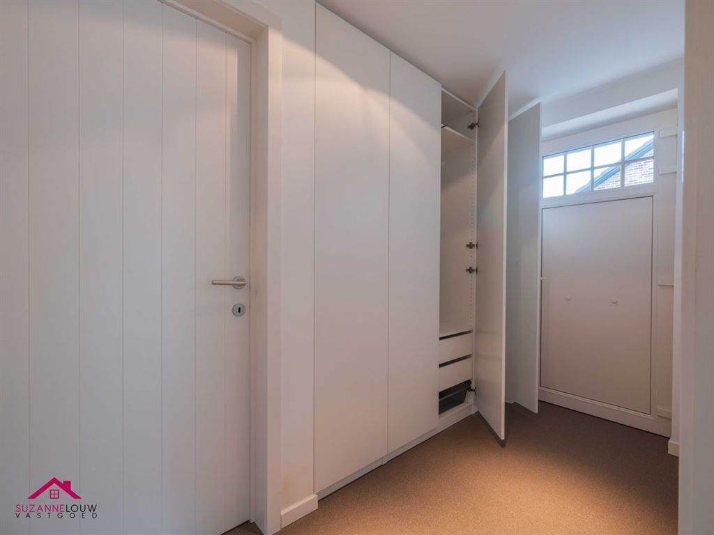 Vrijstaande woning, volledig gerenoveerd foto 15