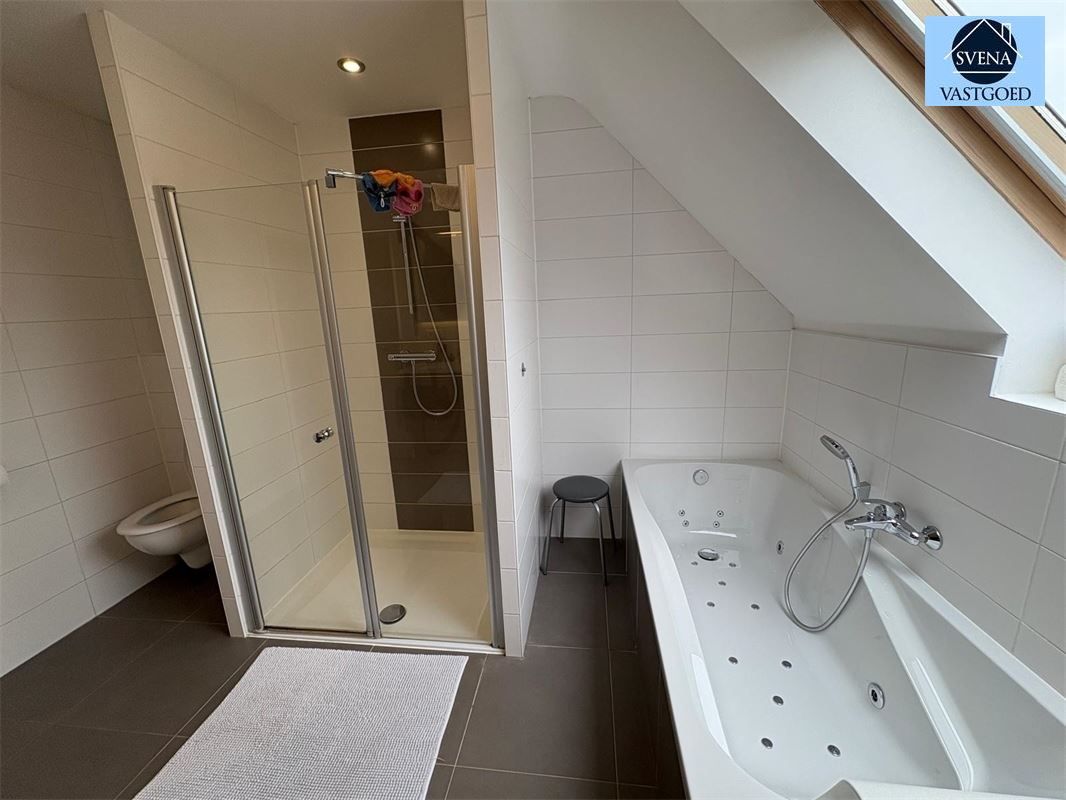 ZEER RUSTIG GELEGEN WONING MET 3 SLAAPKAMERS EN TUIN foto 7