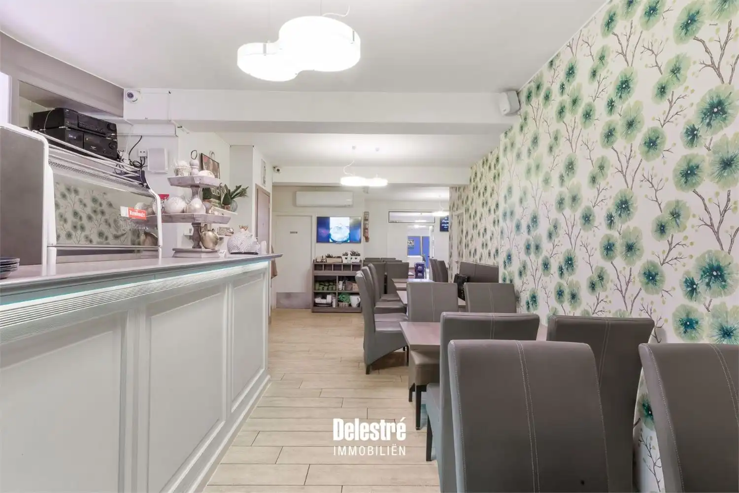 GOED DRAAIENDE HORECAZAAK CENTRUMLAAN OVER TE NEMEN foto 10