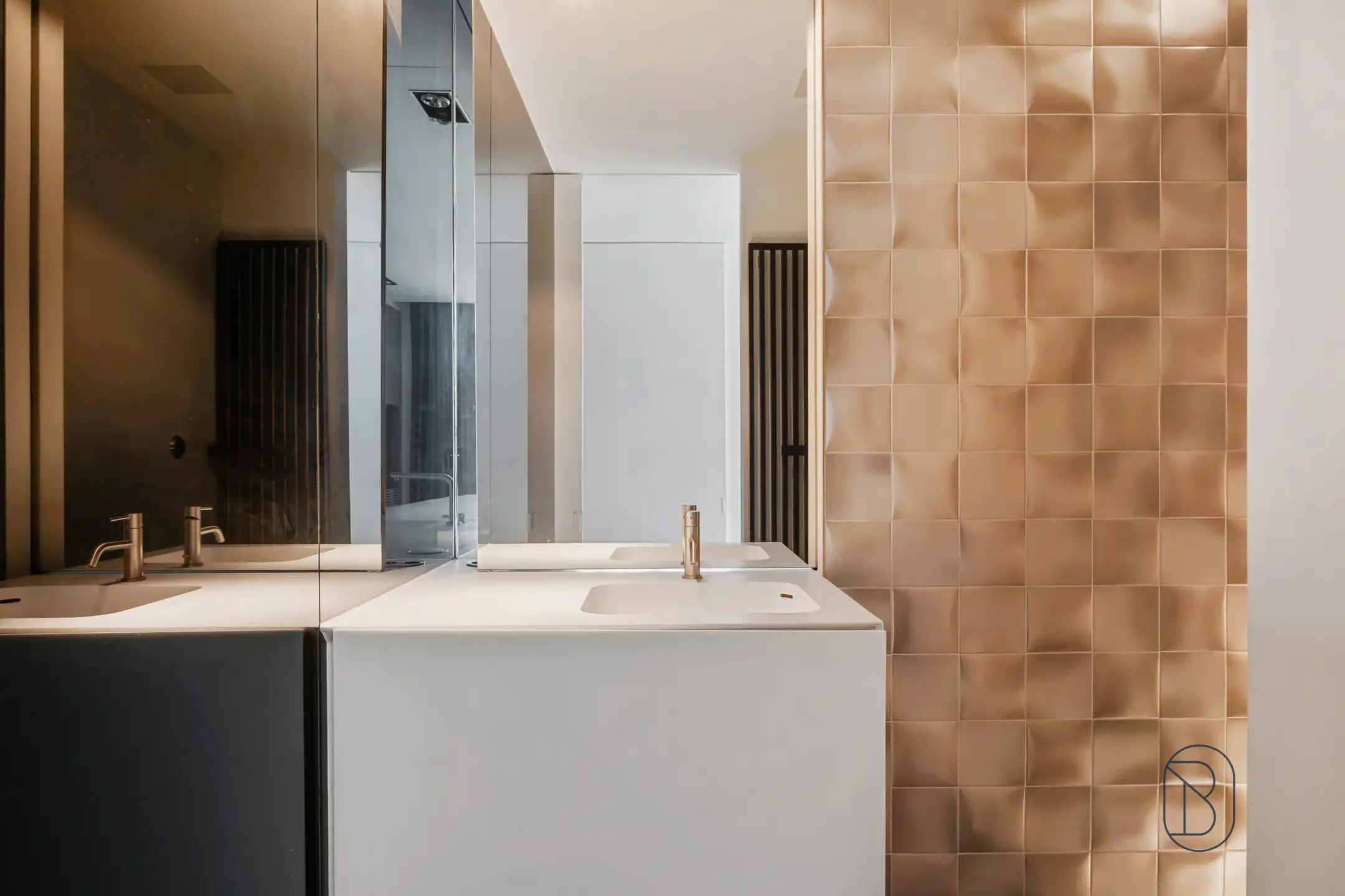 Topgelegen lichtrijke penthouse met prachtig terras foto 22