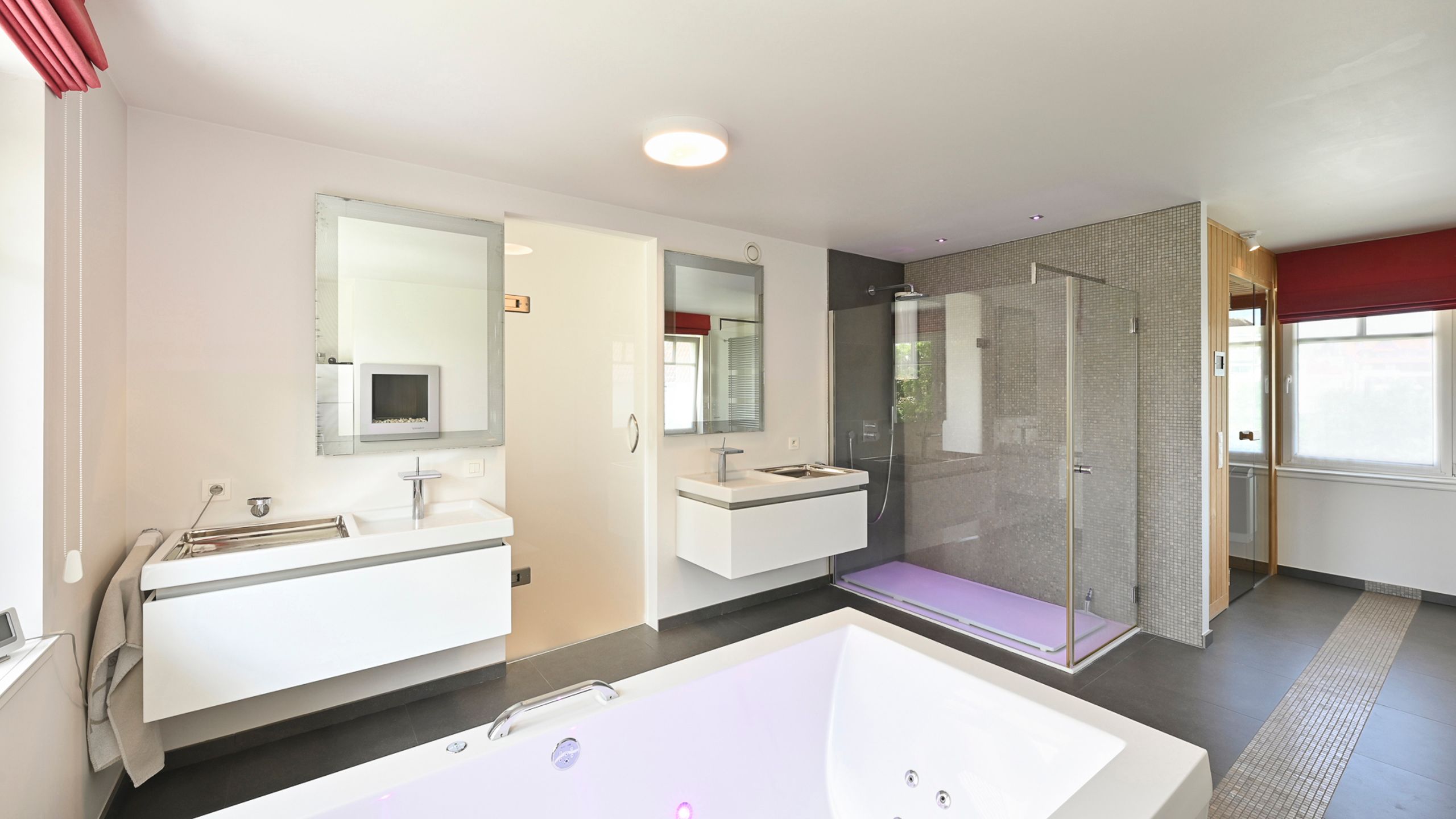 VILLA met panoramisch zicht en unieke ligging aan de golf... foto 20