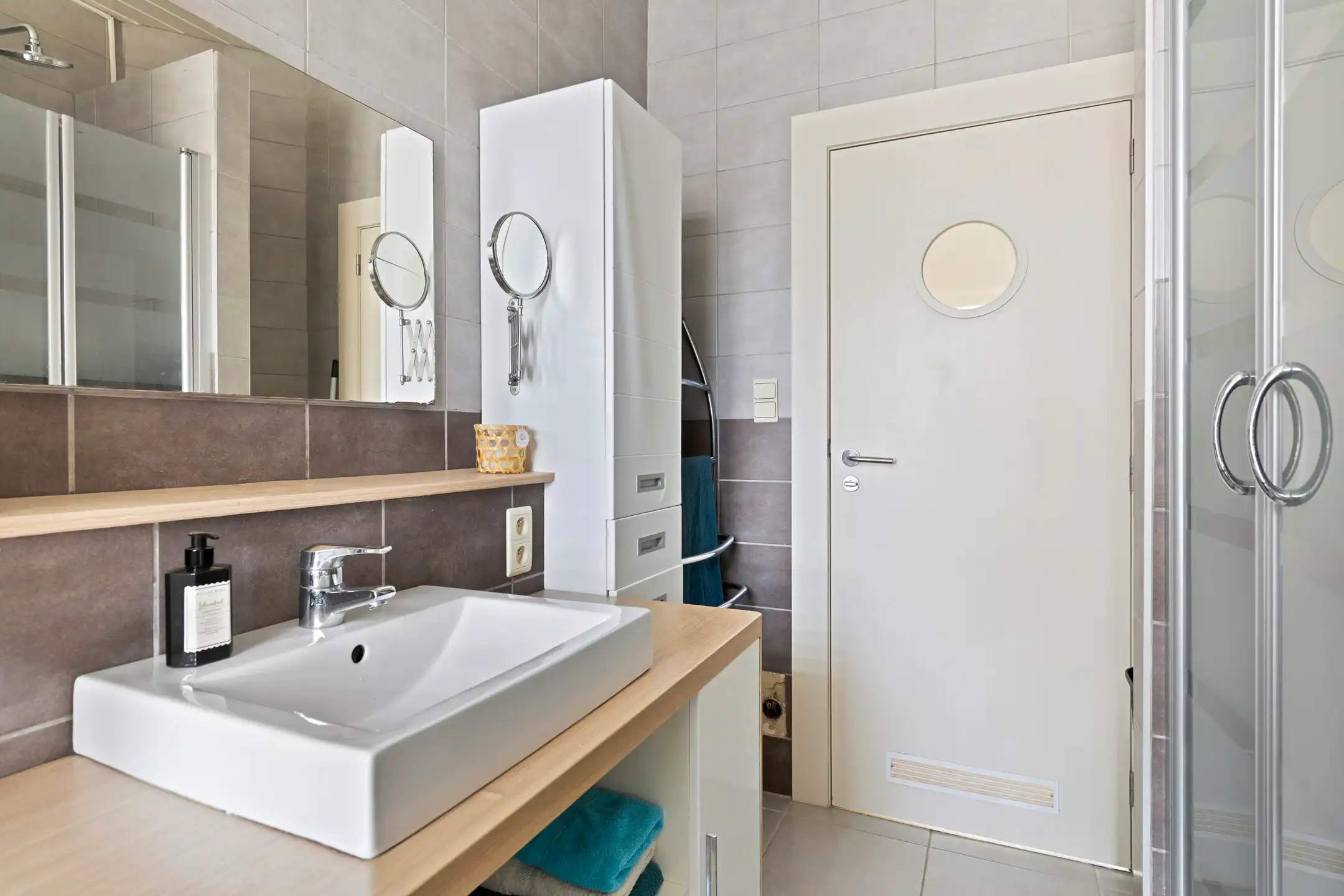 Uitstekend gelegen woning met 4 slaapkamers foto 17