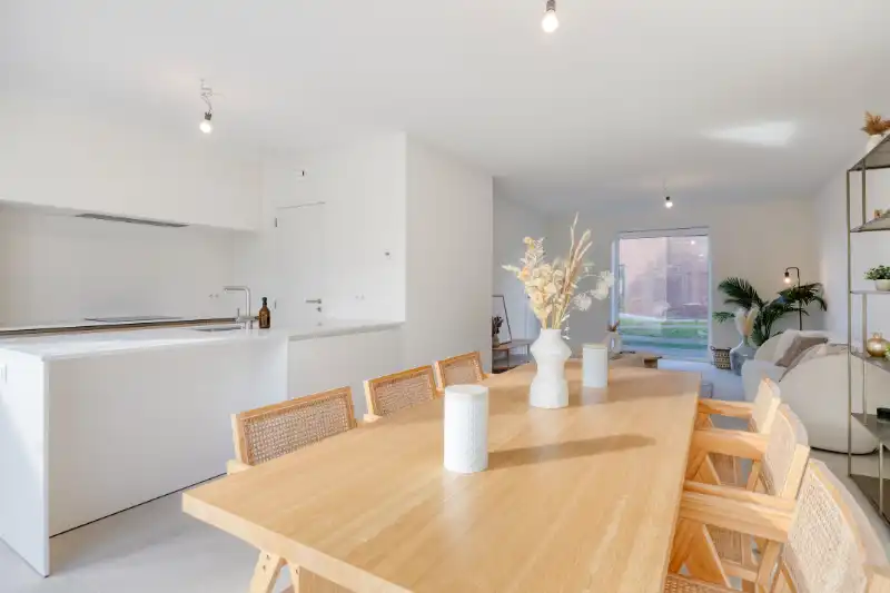 Instapklare nieuwbouwwoning in rustige groene omgeving. foto 8