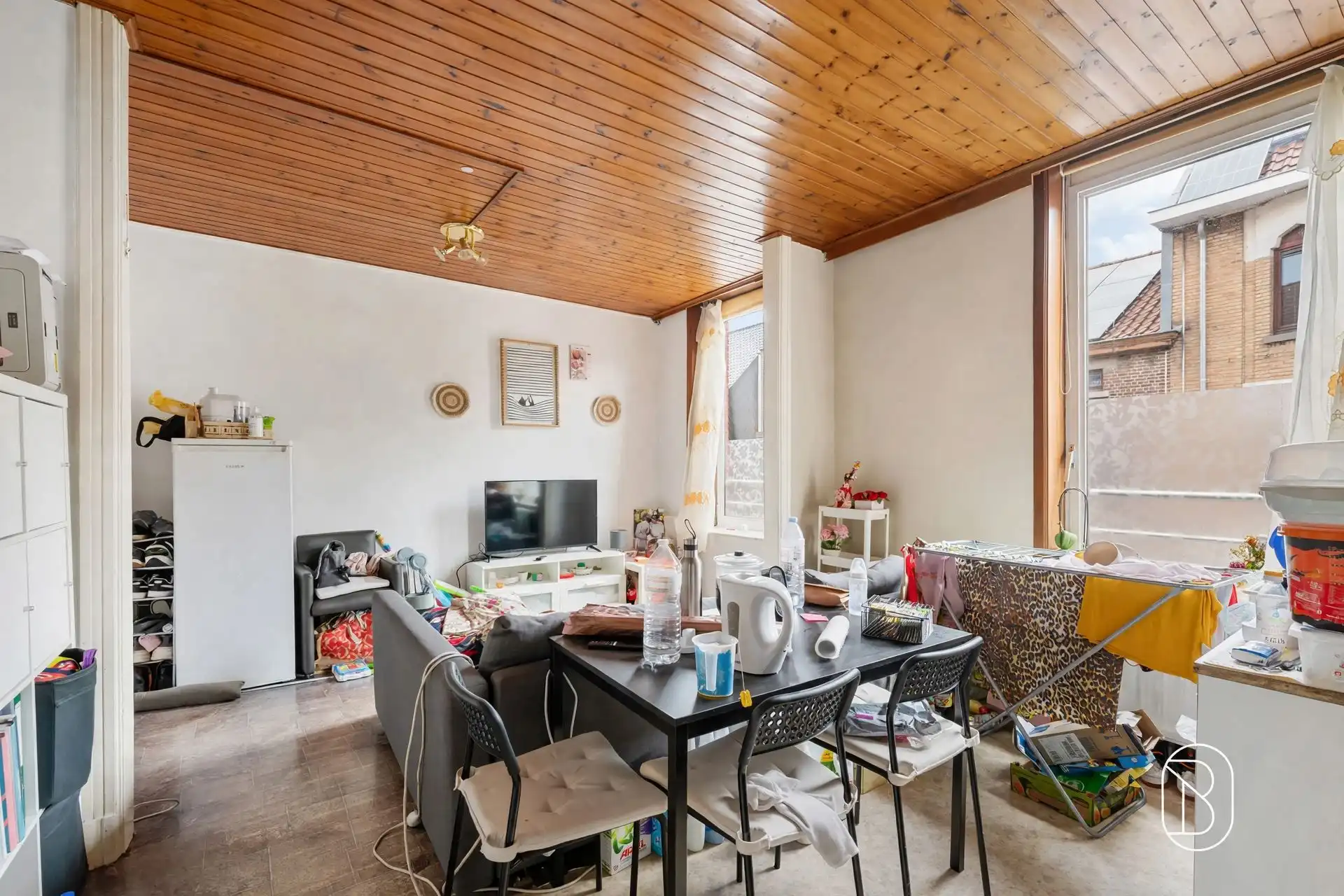 Leuk appartementje met aparte slaapkamer foto 5