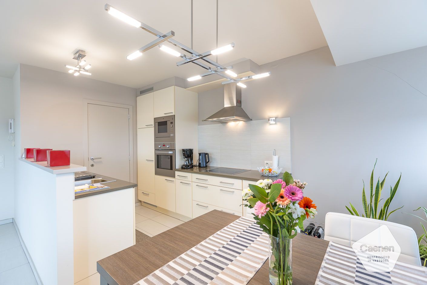 Subliem onderhouden appartement met zolder en garagebox foto 7