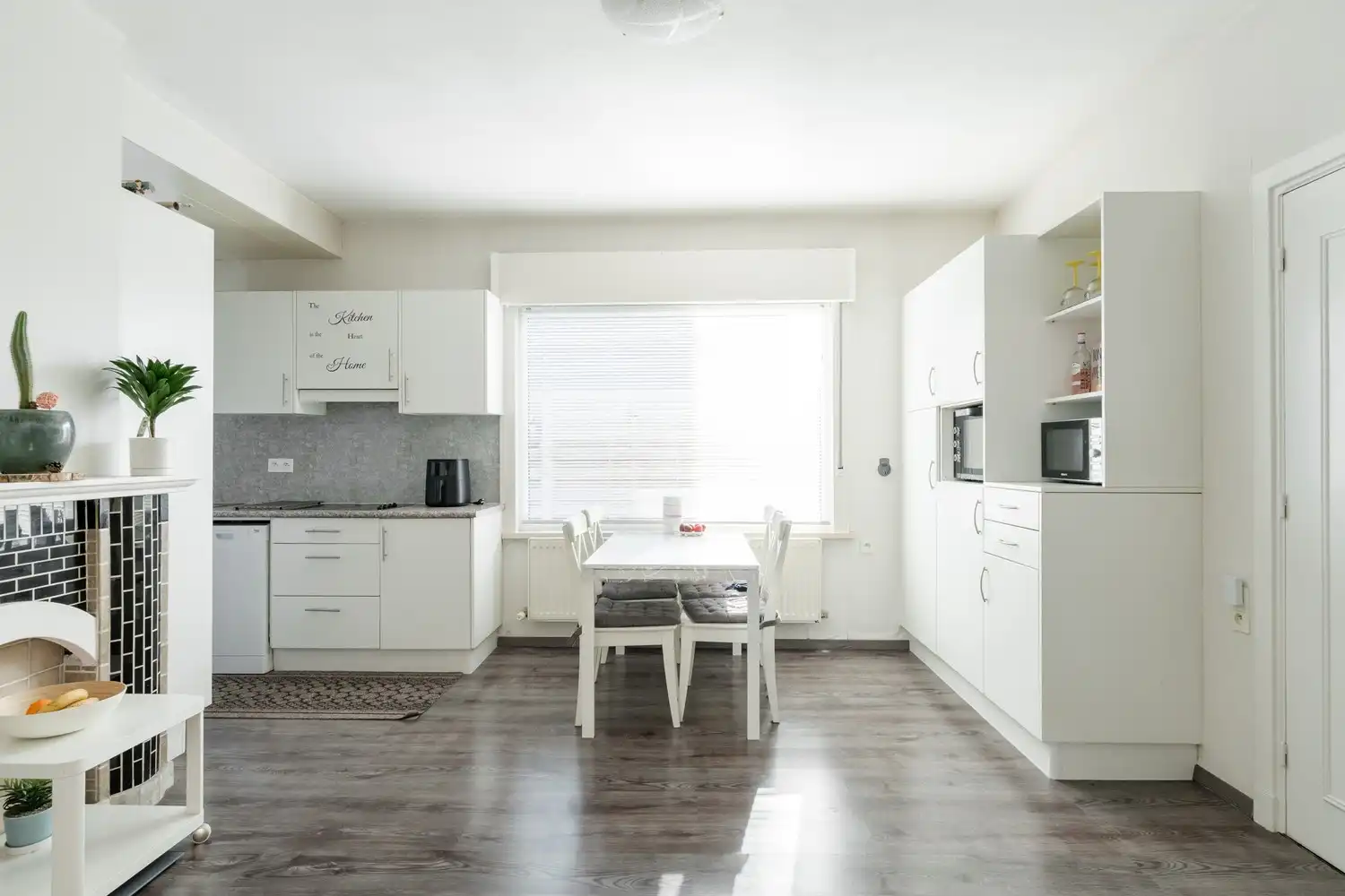 Instapklare, charmante woning op topligging nabij de Nederlandse grens foto 7