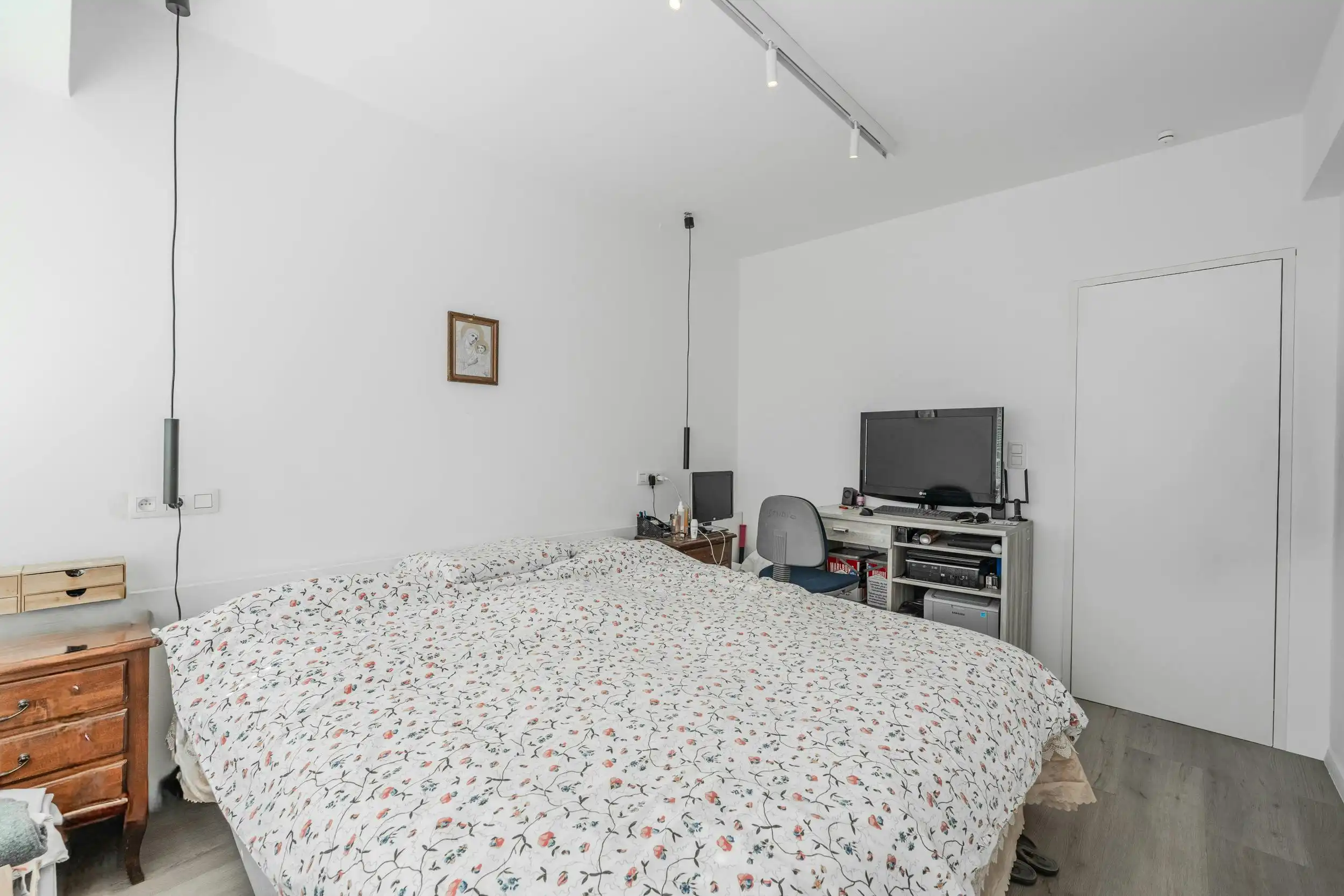 Prachtig gerenoveerd 3-slaapkamer hoekappartement (100m²) foto 10