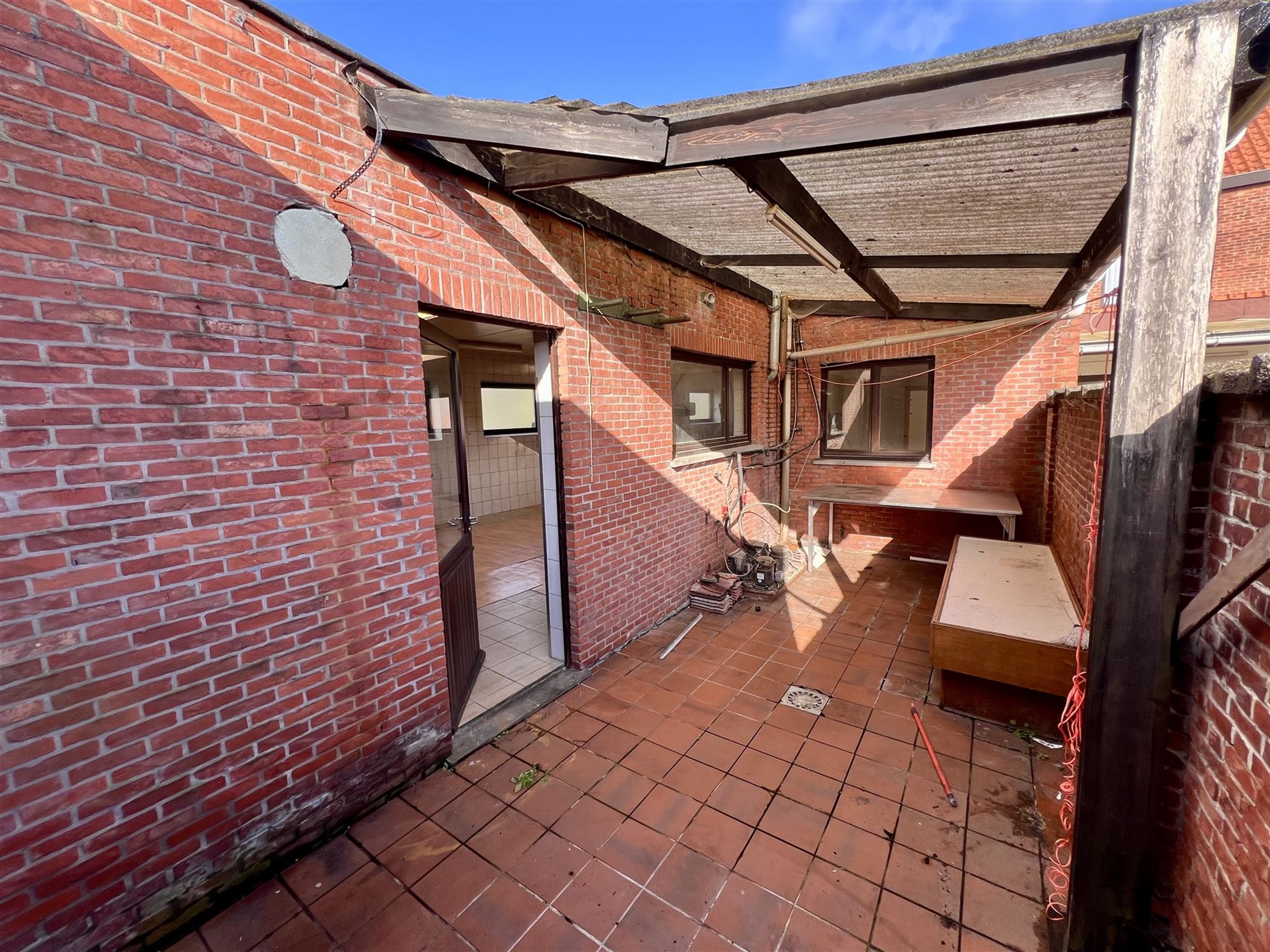 Uniek Pand van 385 m² met Onbeperkte Mogelijkheden foto 5