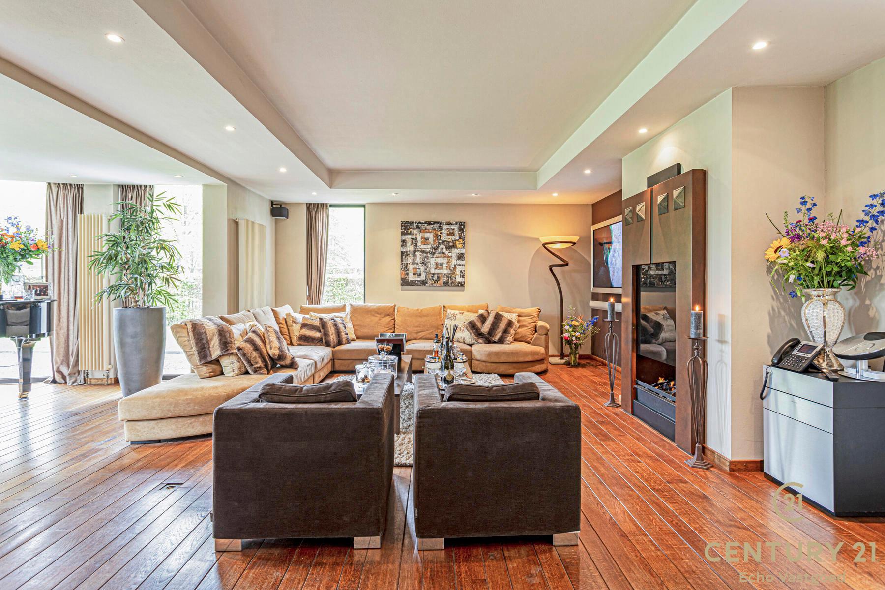 Villa met binnenzwembad en COMPLETE wellness op ca 2590m² foto 6