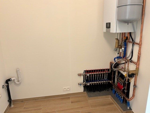 Stijlvol gerenoveerd gelijkvloersappartement foto 8