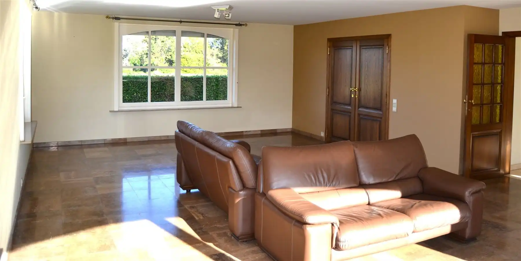 Ruime villa met 4 ruime slaapkamers foto 5