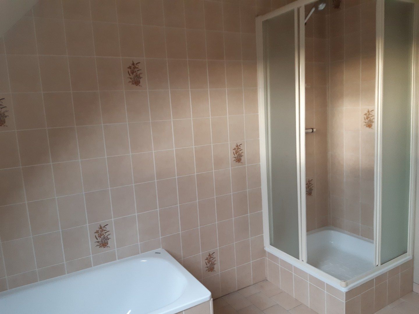 Tijdloze eigendom met tuin (Open Bebouwing). foto 18