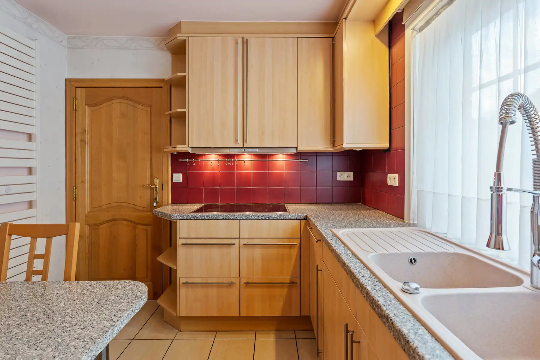 WONING + 6 SLK + 2 LIVINGS + 3 BDK + 4P + TUIN + TERRASSEN foto 12