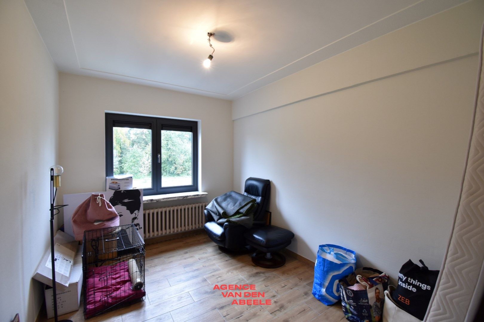 Vernieuwd appartement met 3 slaapkamers  foto 7