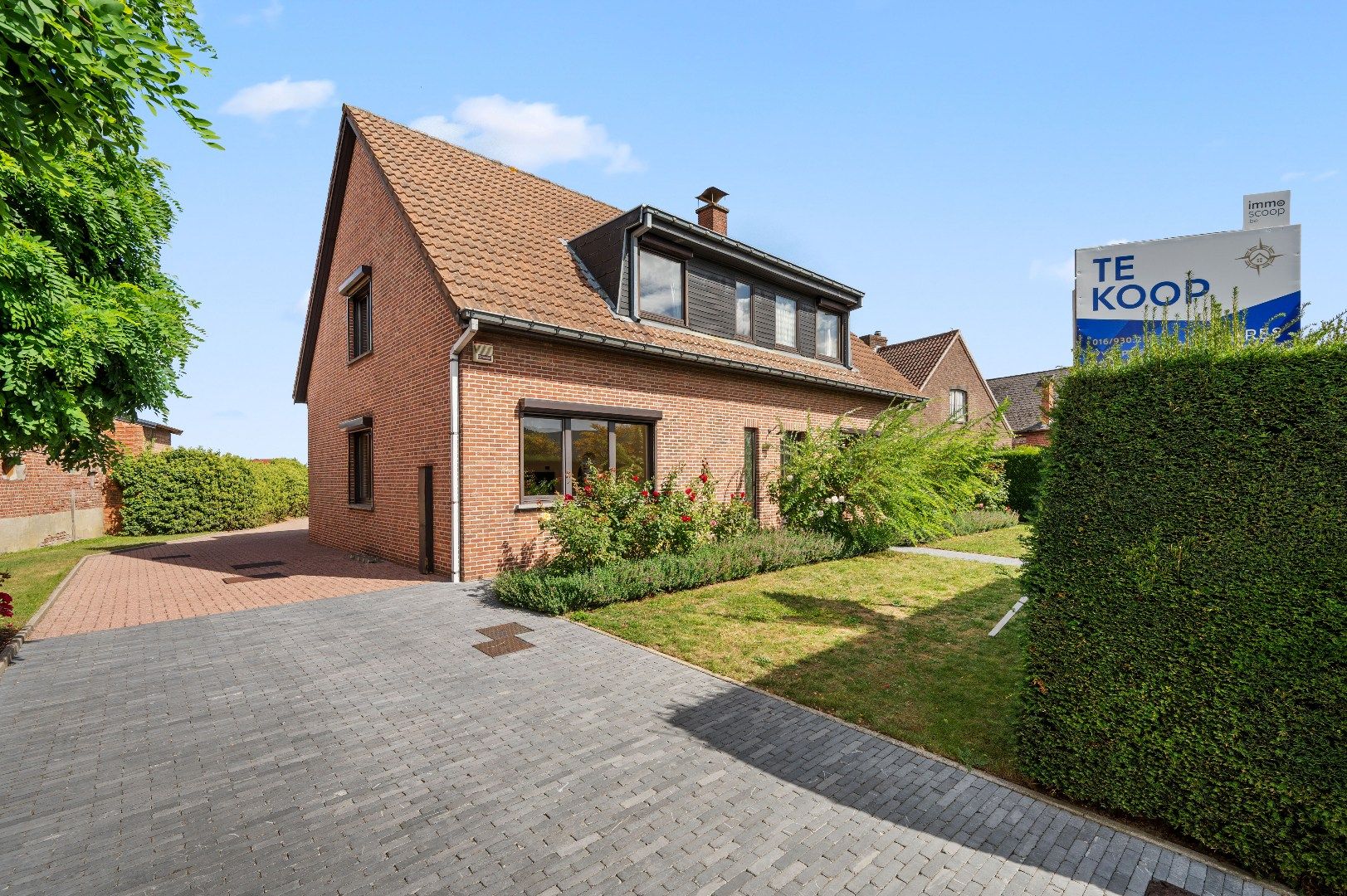 Ruime en vrijstaande woning met veel privacy foto 2