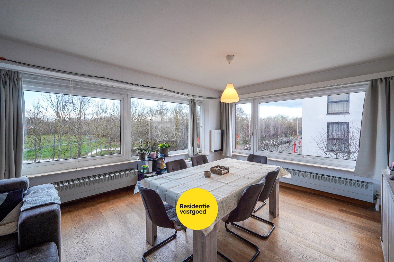 Ruim 3-slaapkamerappartement met open zicht te Bredene foto 4