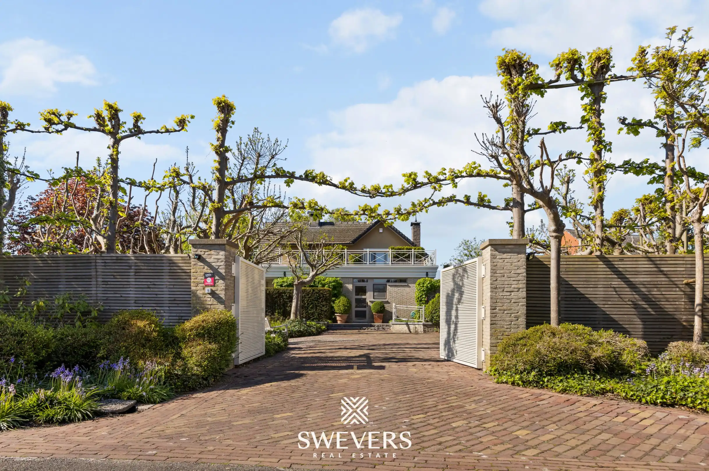 Karaktervolle villa 21a 81ca met zwembad poolhouse, wellness en uitzonderlijke uitbreidingsmogelijkheden in Tessenderlo-Ham foto 9
