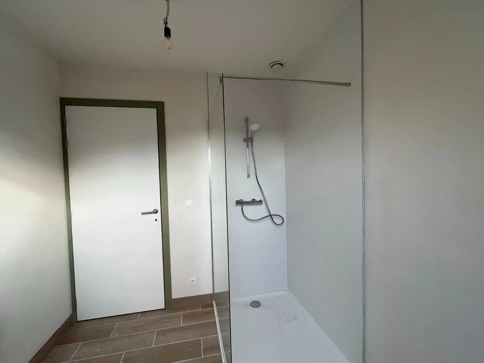 HALFOPEN NIEUWBOUWWONING TE KOOP IN DEERLIJK! foto 15