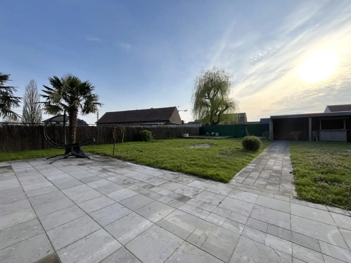 Moorslede – Villa in Spaanse stijl met dubbele garage en 4 slaapkamers foto 15