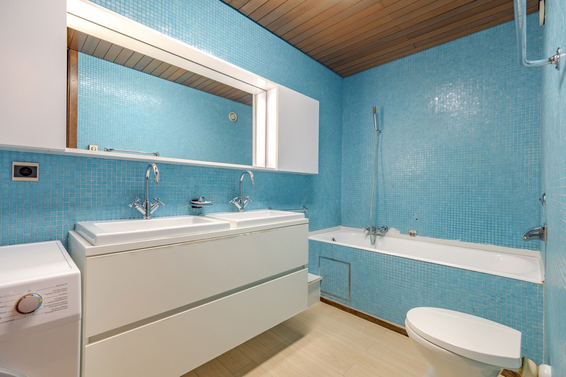 Leuk en ruim appartement met potentieel  foto 11