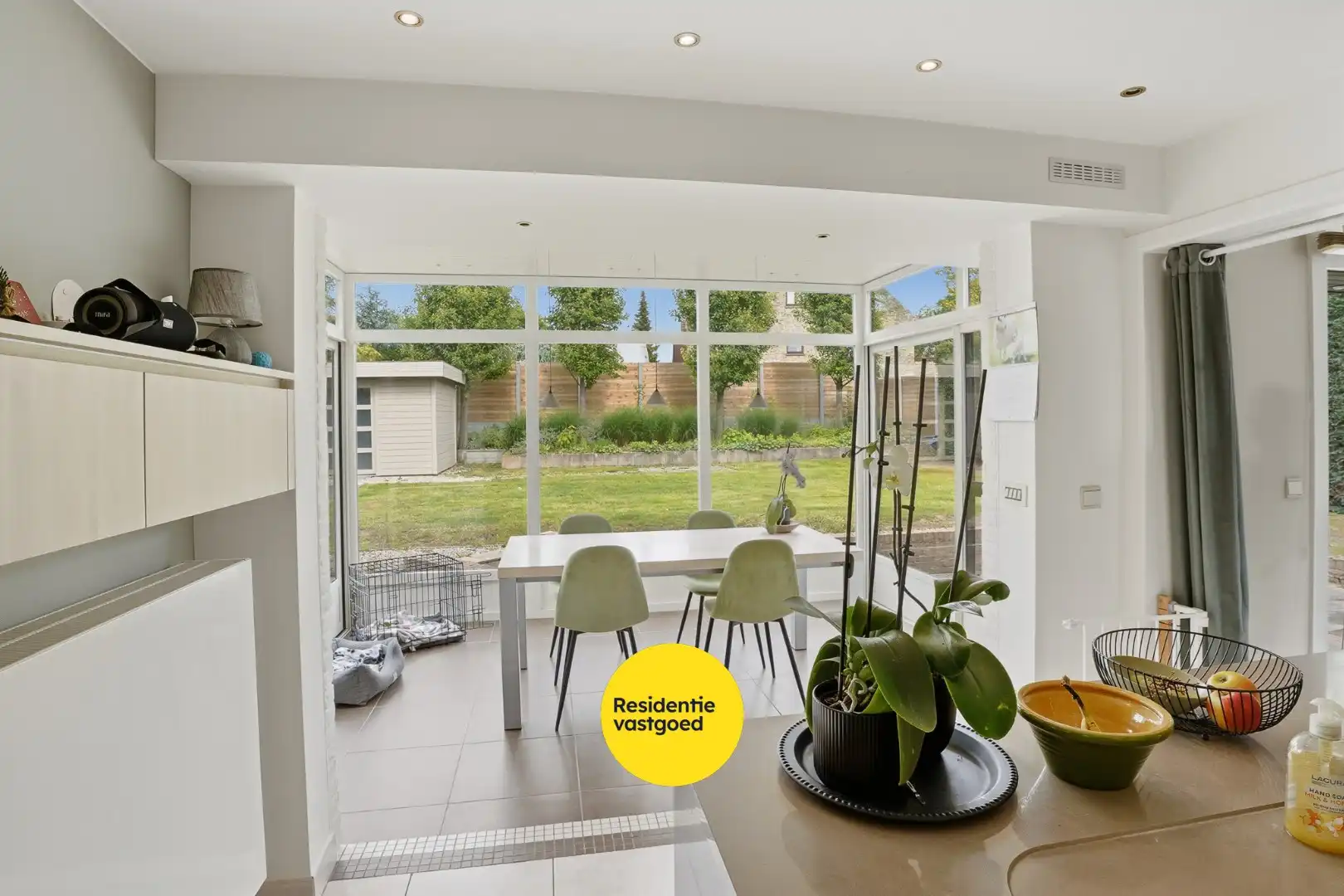 Instapklare alleenstaande woning in residentiële wijk te Aartrijke foto 6
