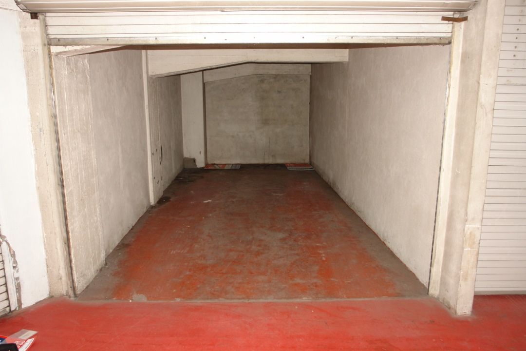 PARKING RITZ foto 4