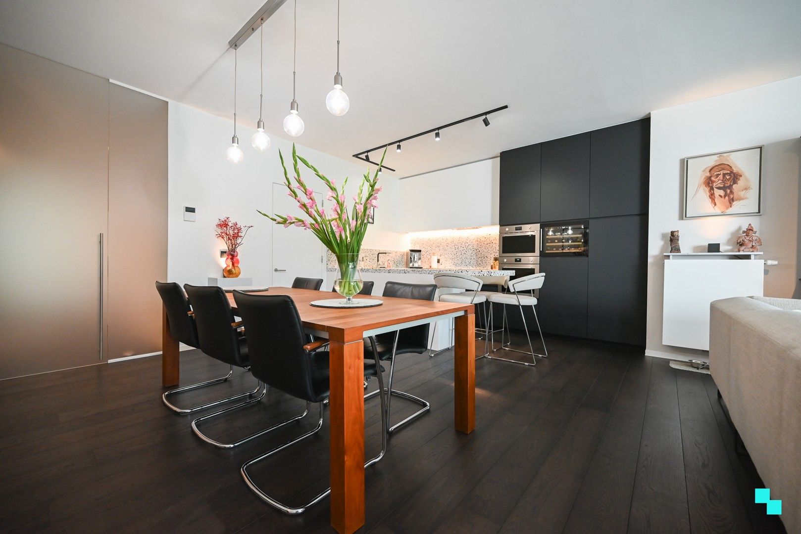 Uitzonderlijk hoogwaardig afgewerkt gelijkvloers appartement langs de Mandel foto 5