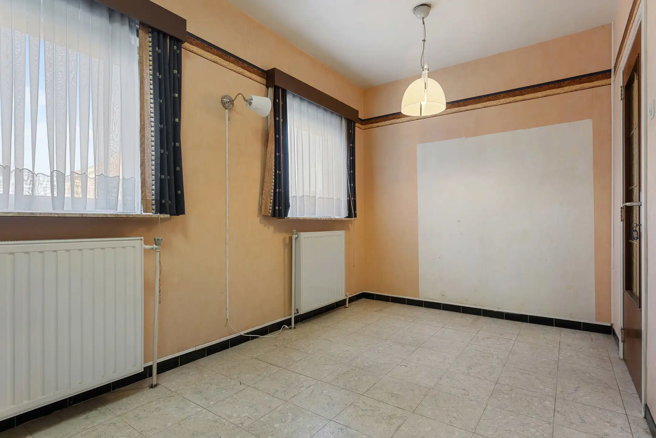 Charmante woning in het hart van Riemst foto 14