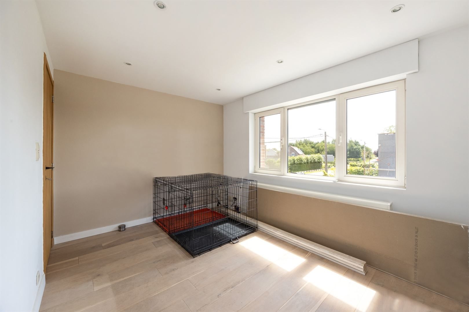 Woning met drie slaapkamers in een rustige omgeving foto 12