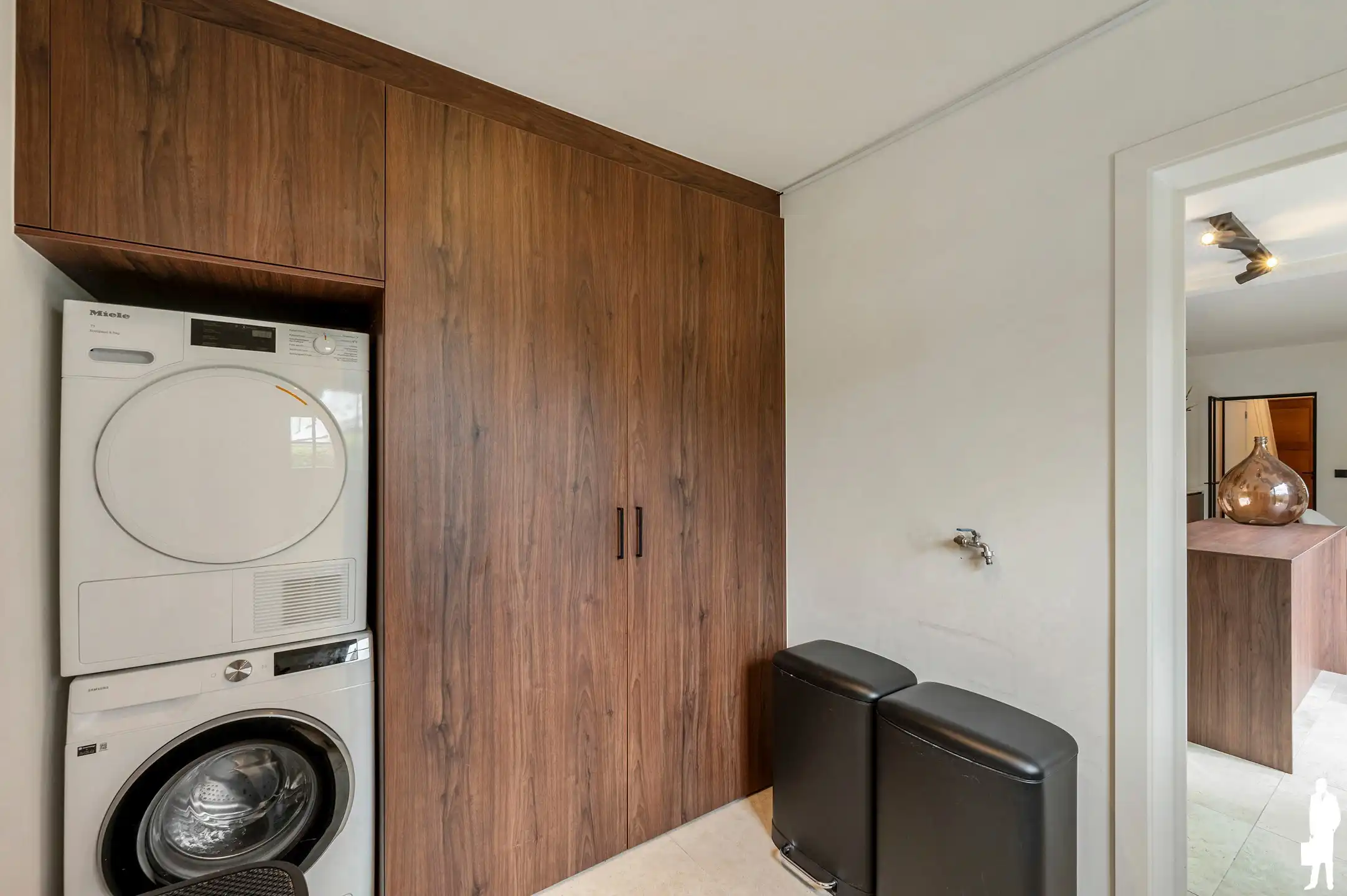 Volledig gerenoveerde woning in doodlopende straat met aangelegde tuin nabij centrum Berlaar. foto 14