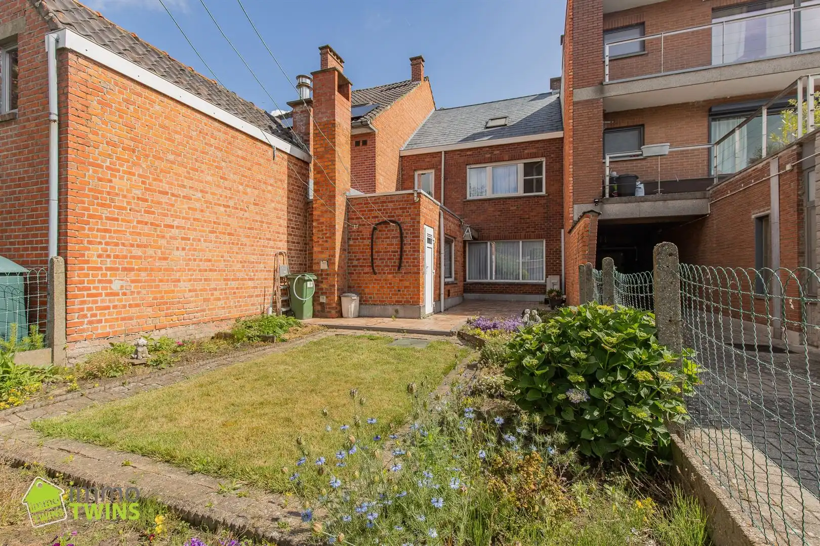 Leuke starters- gezinswoning met 3 slaapkamers, gezellige tuin nabij centrum Sint-Gillis-Dendermonde foto 11