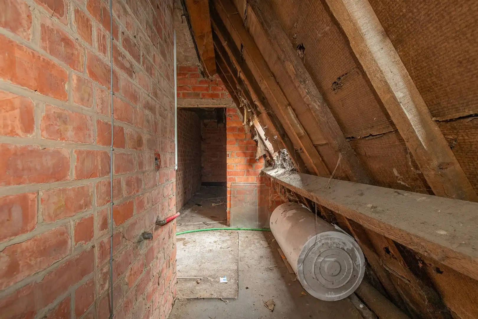 Statige villa met uitzonderlijk potentieel op toplocatie in Berlare foto 22