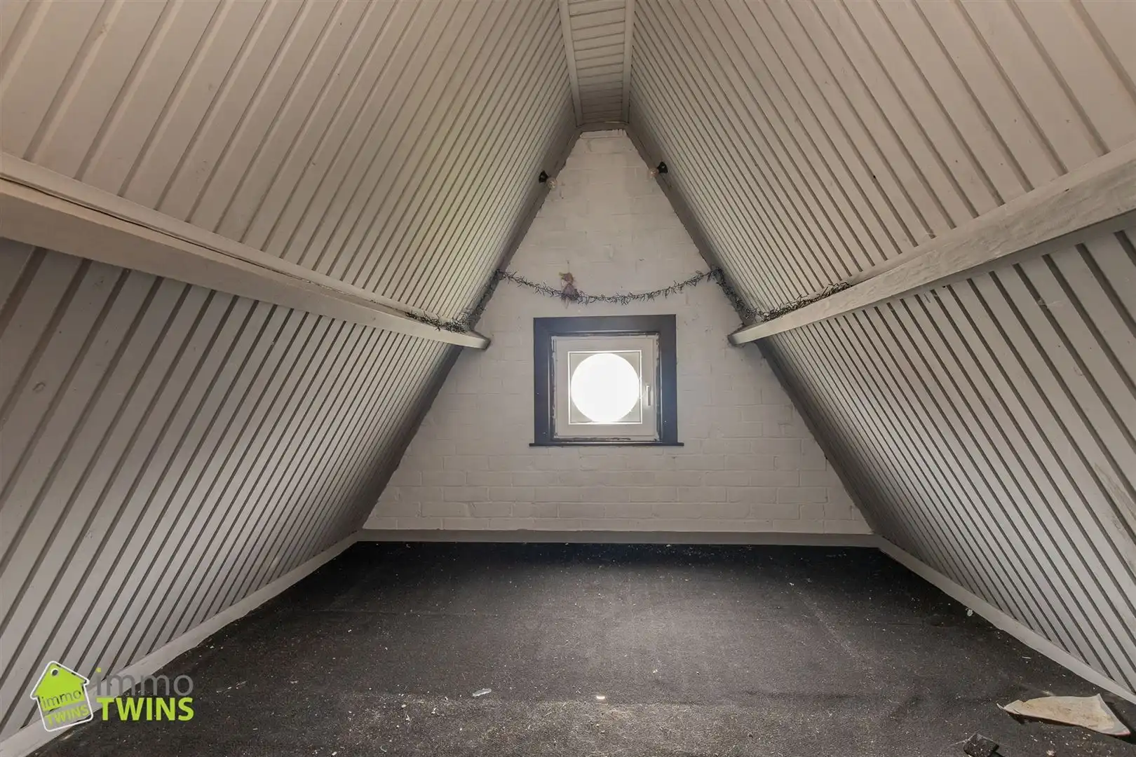 Statige villa met uitzonderlijk potentieel op toplocatie in Berlare foto 22