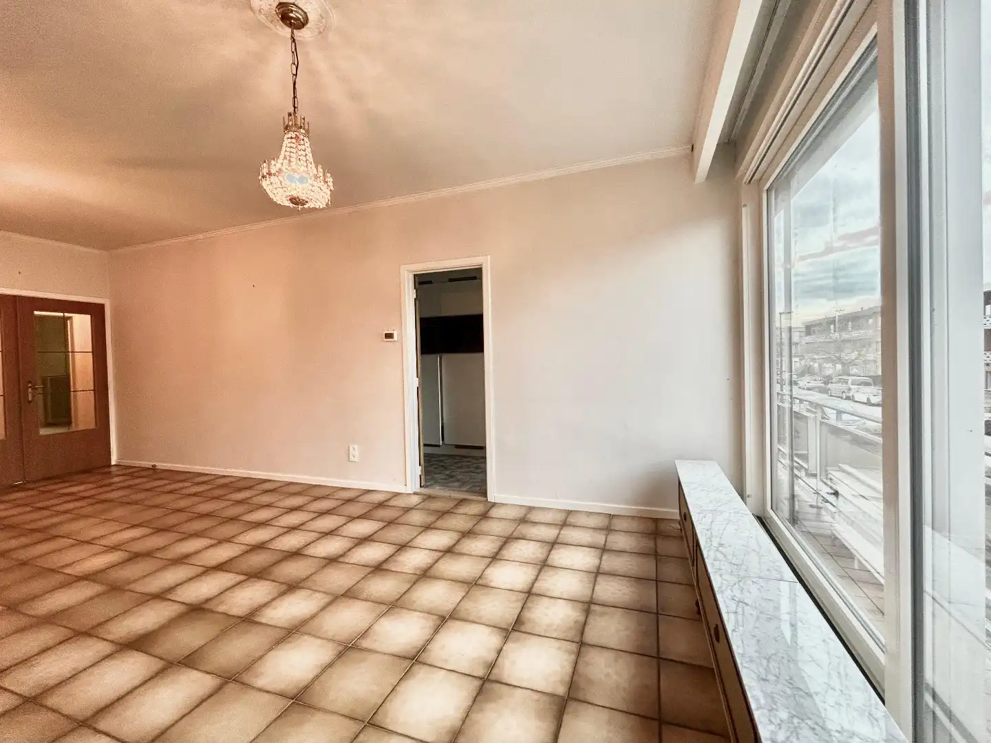 Instapklaar appartement met twee slaapkamers en terras foto 5