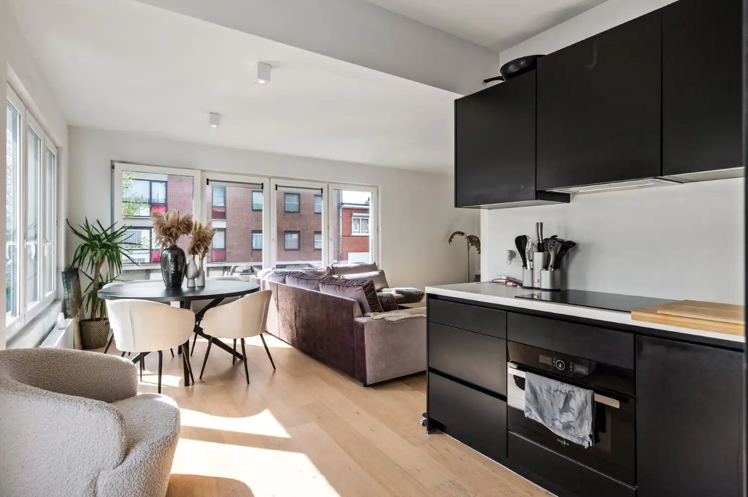 GERENOVEERD APPARTEMENT MET 2 SLAAPKAMERS! foto 9