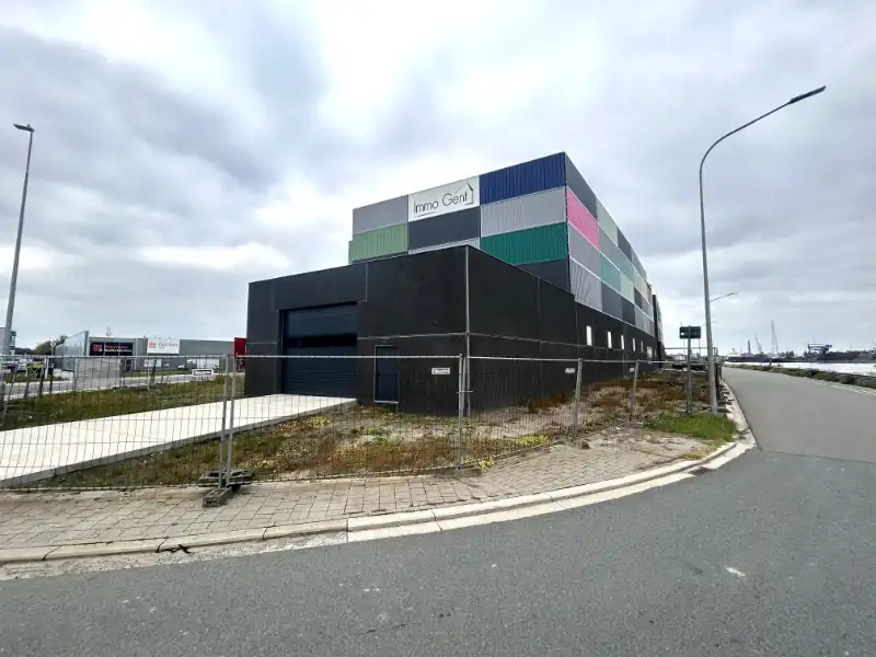 Nieuwbouwmagazijn – strategische ligging nabij centrum Gent foto 13
