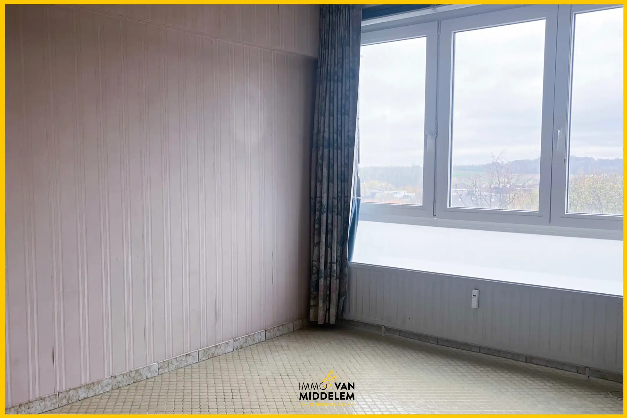 LICHTRIJK APPARTEMENT MET 2 KAMERS EN TERRAS foto 12