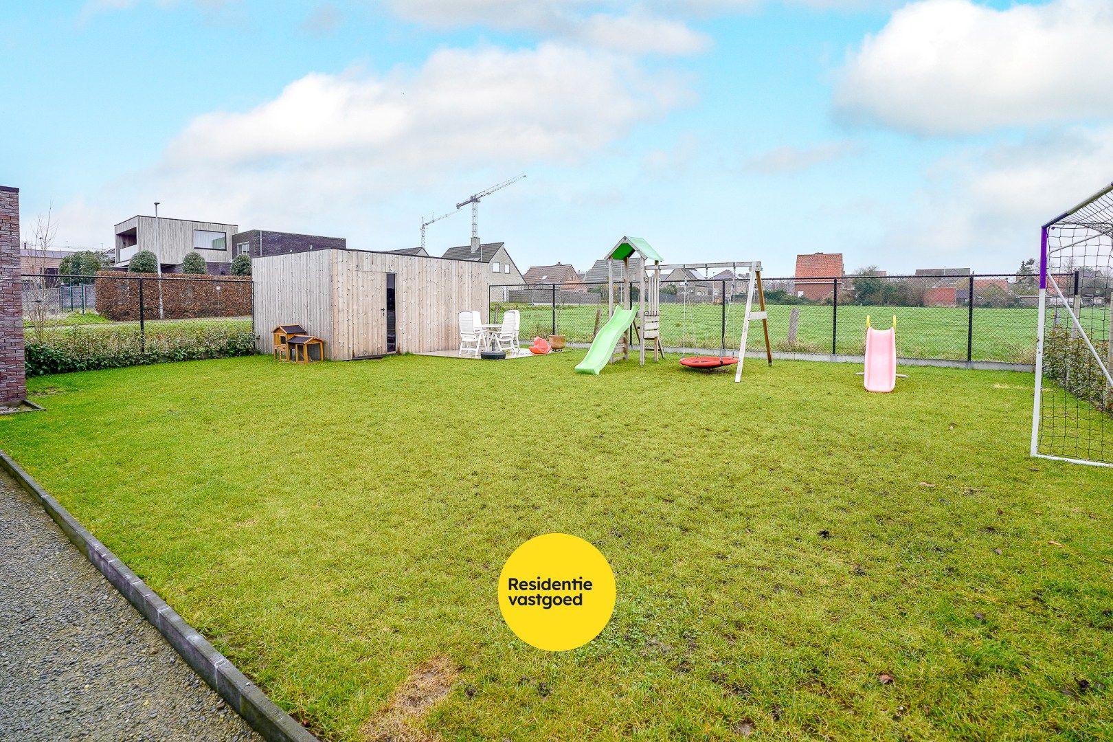 Recente energiezuinige woning op 541m² in doodlopende straat te Klerken! foto 14