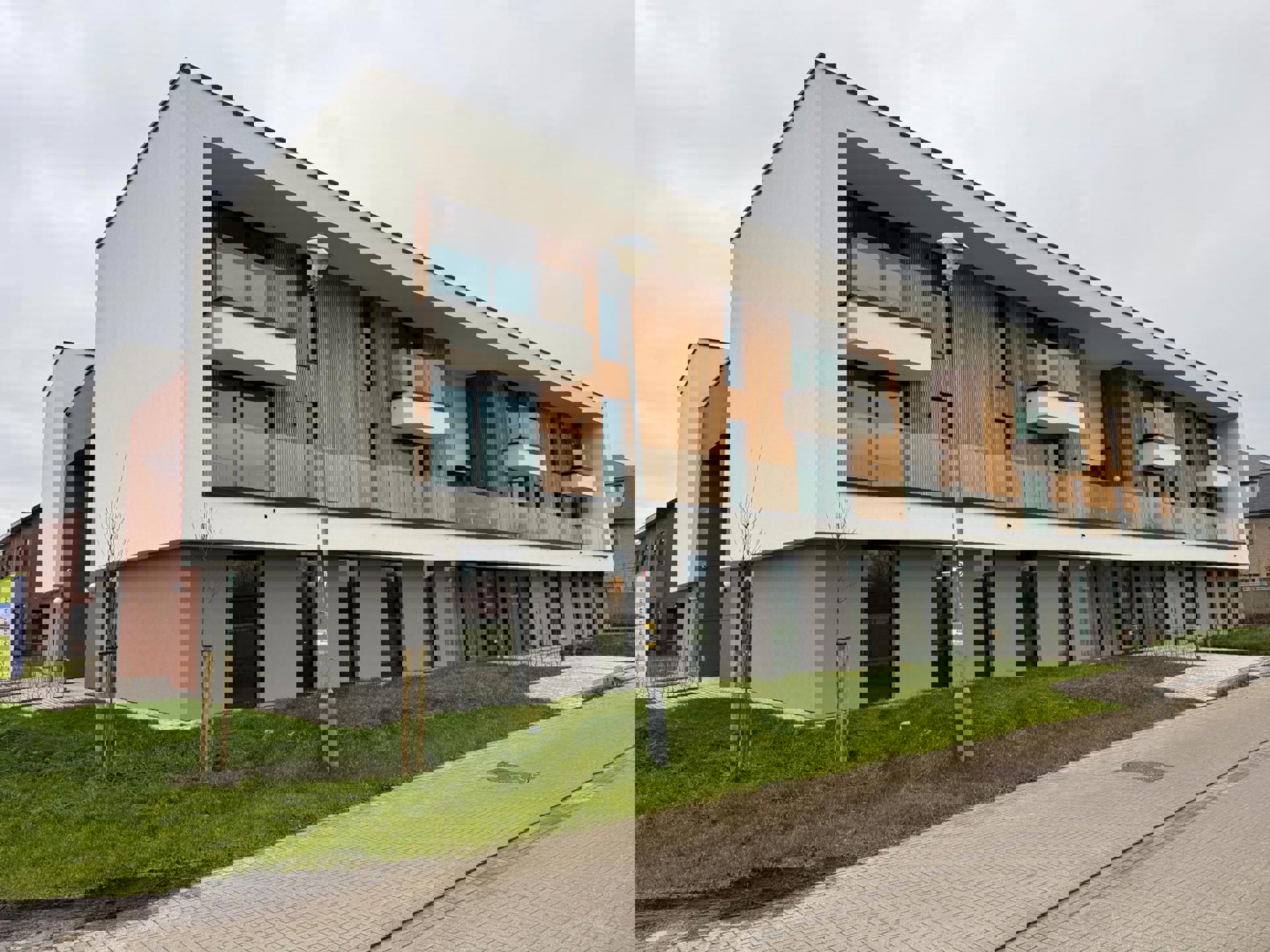WICHELEN - Unieke serviceflat op centrale locatie foto 2