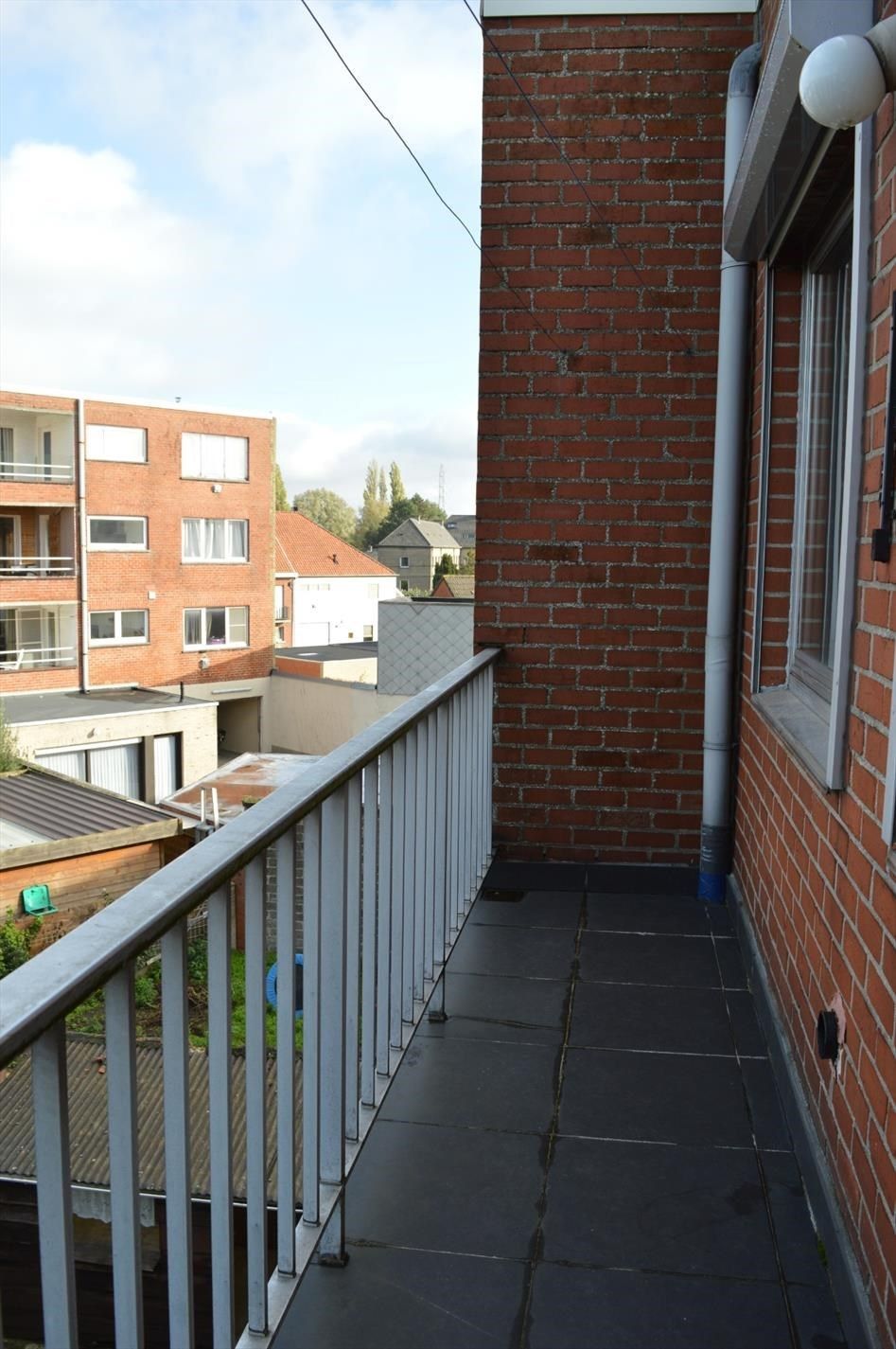 2 slaapkamer appartement met terras in Heule foto 9