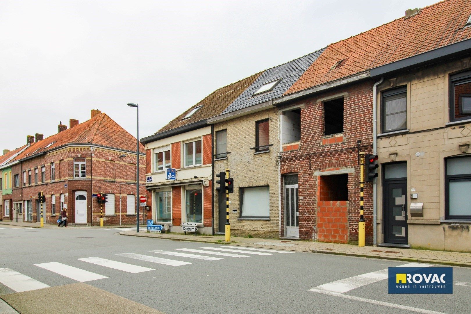 2 aanpalende woningen met 2 garages foto 18